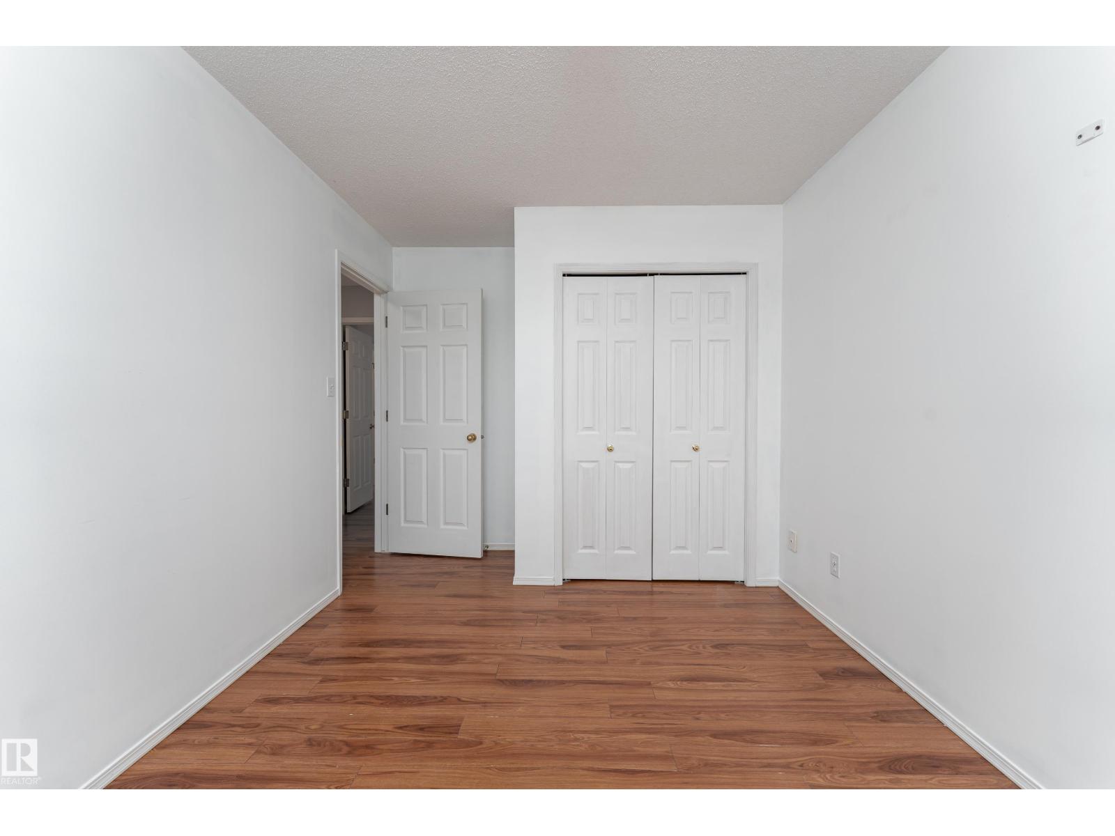 121 BULYEA RD NW - 25