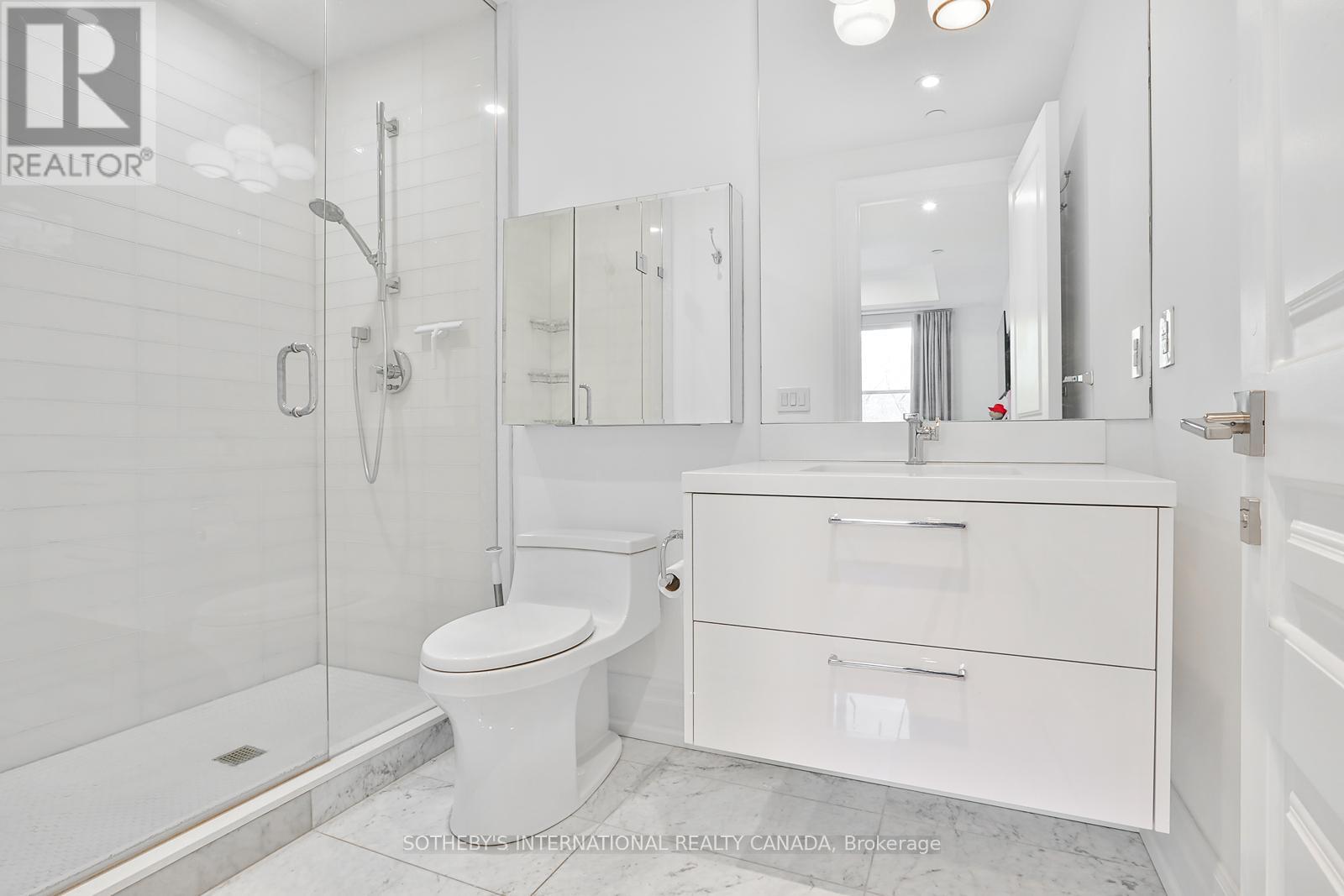 #401 1 FOREST HILL ROAD - 27