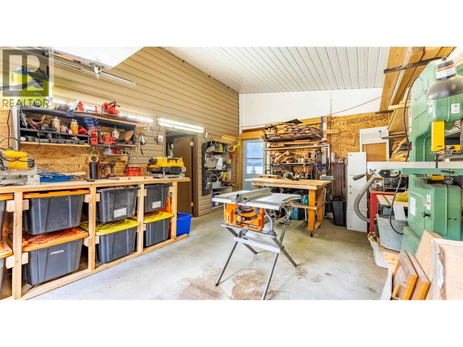 13533 Mountain Shores Road - 31