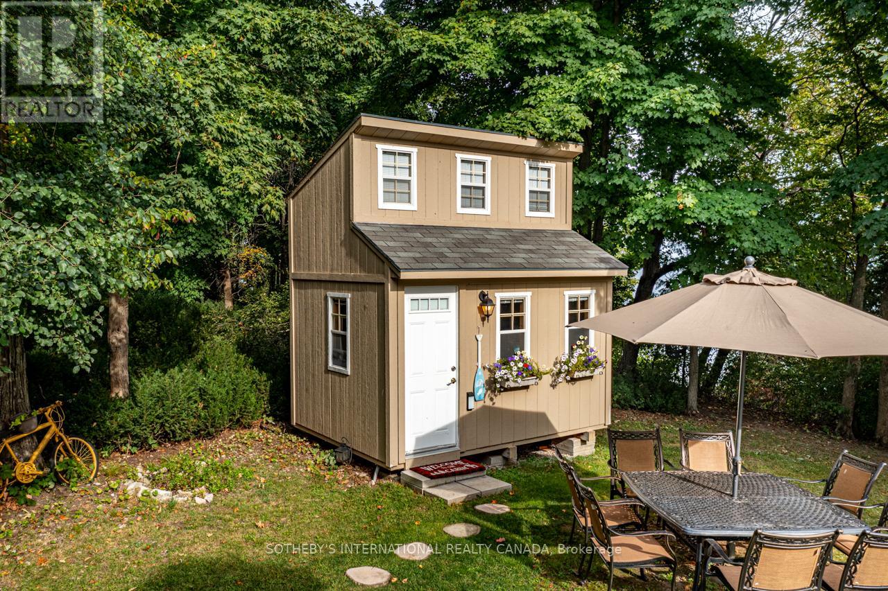 1 & 2 IVY LANE - 19
