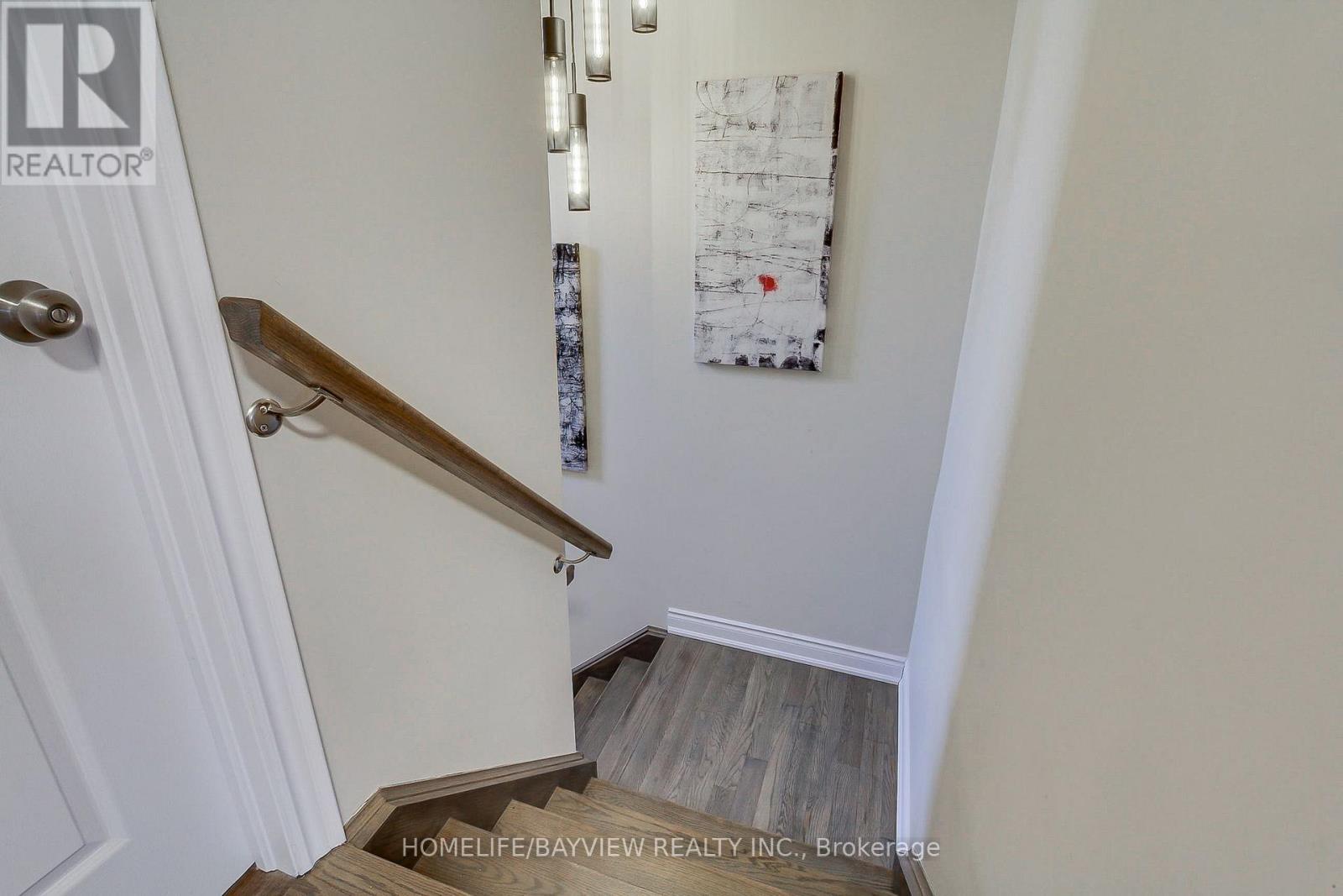 35 BOOTH LANE - 17