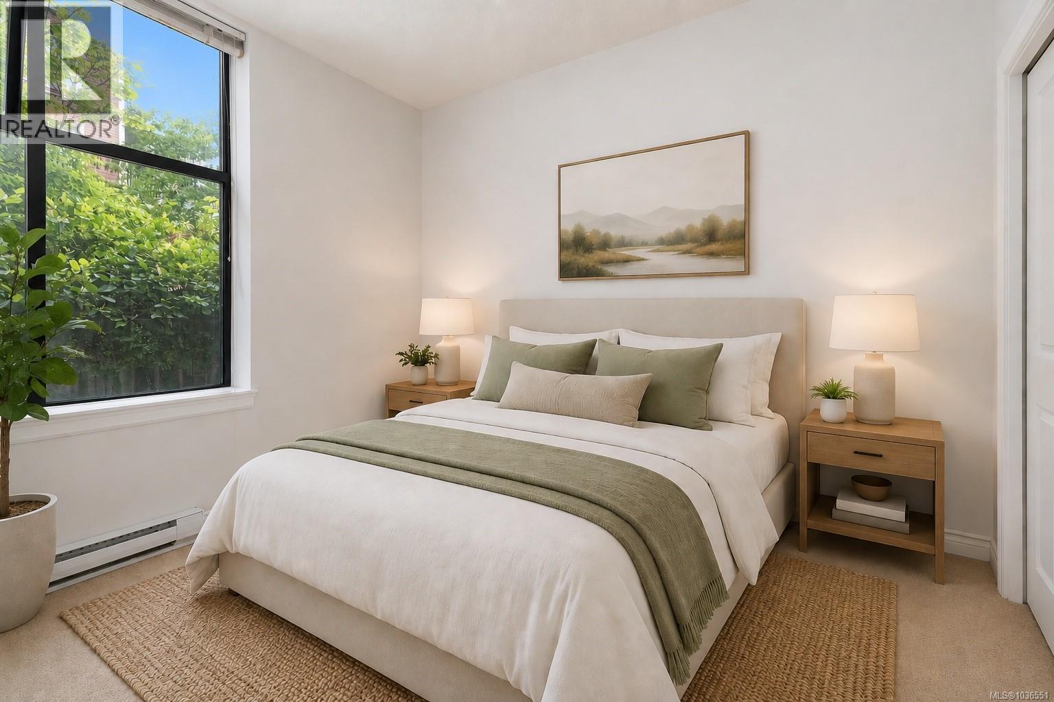 #104 820 Short St - 10