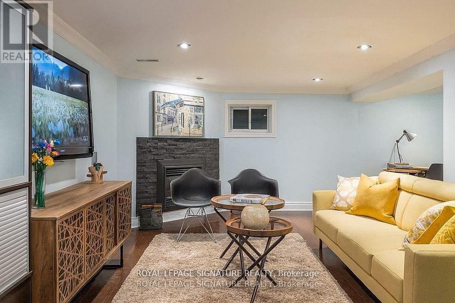 105 CATALINA DRIVE - 20