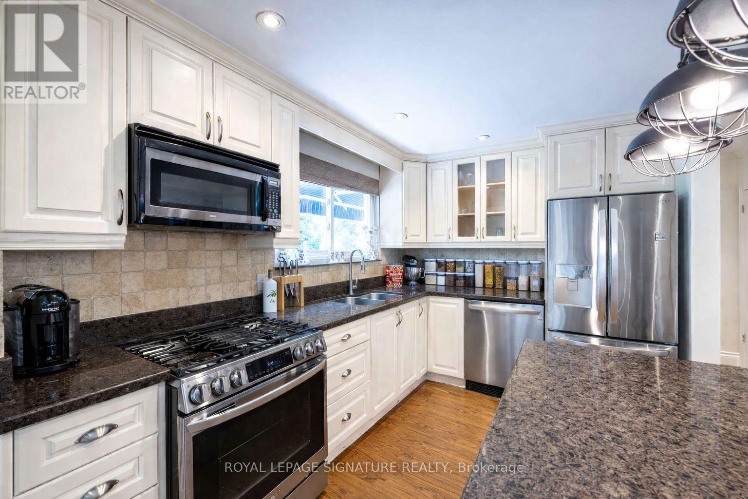 105 CATALINA DRIVE - 5