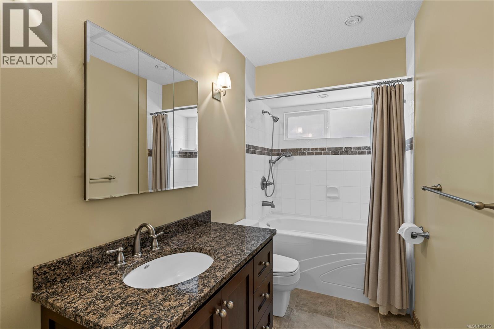 467 Rowan Dr - 29