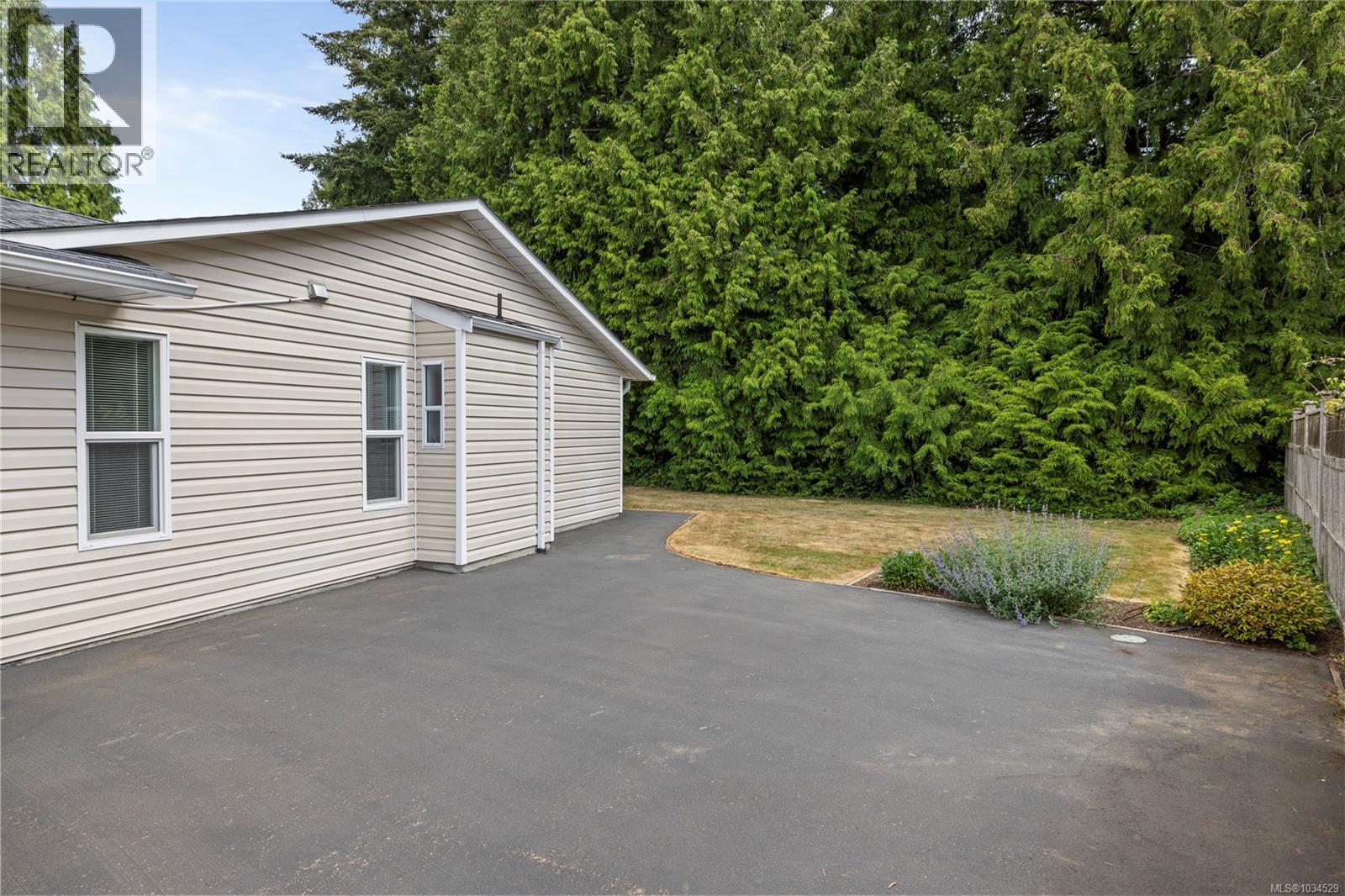 467 Rowan Dr - 42