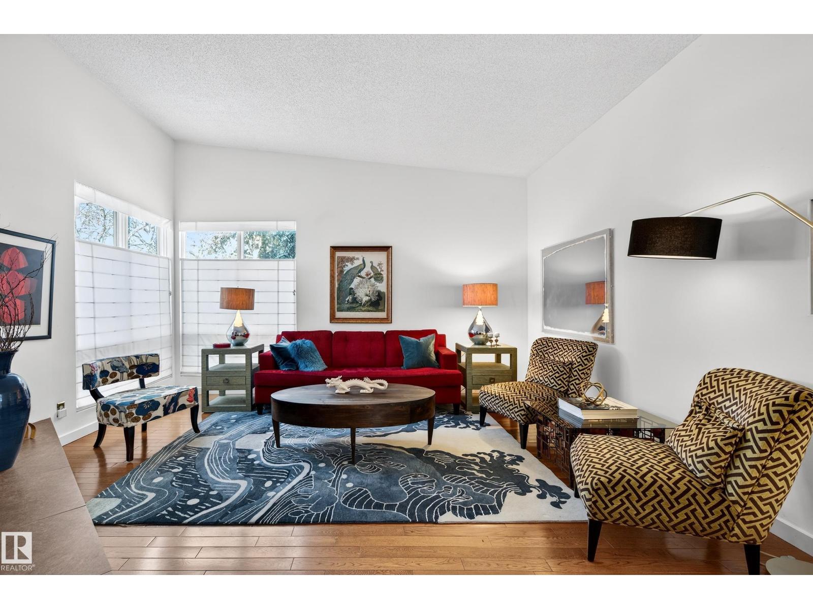 11627 76 AV NW - 11