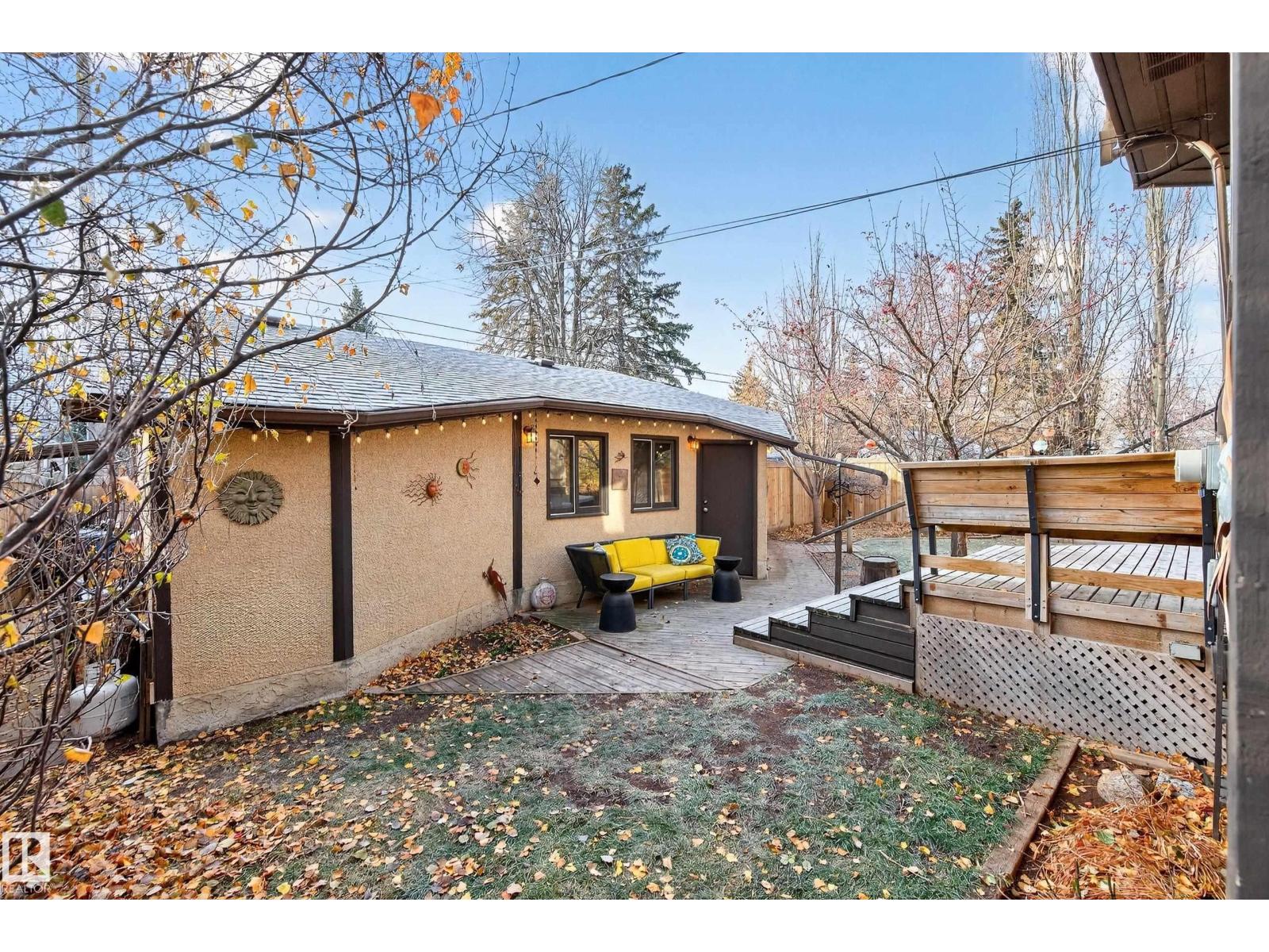 11627 76 AV NW - 53