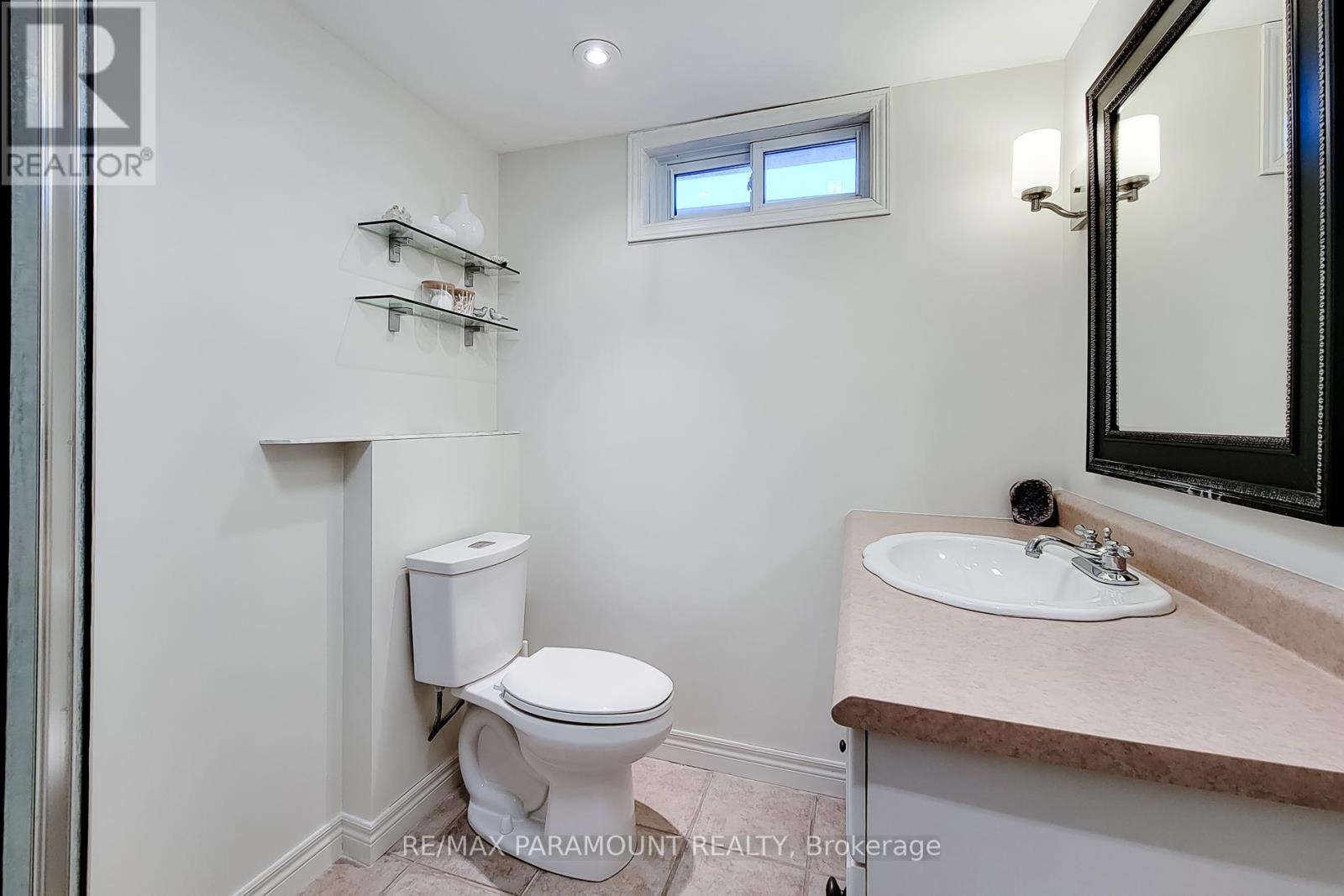 2827 FREDONIA DRIVE - 19