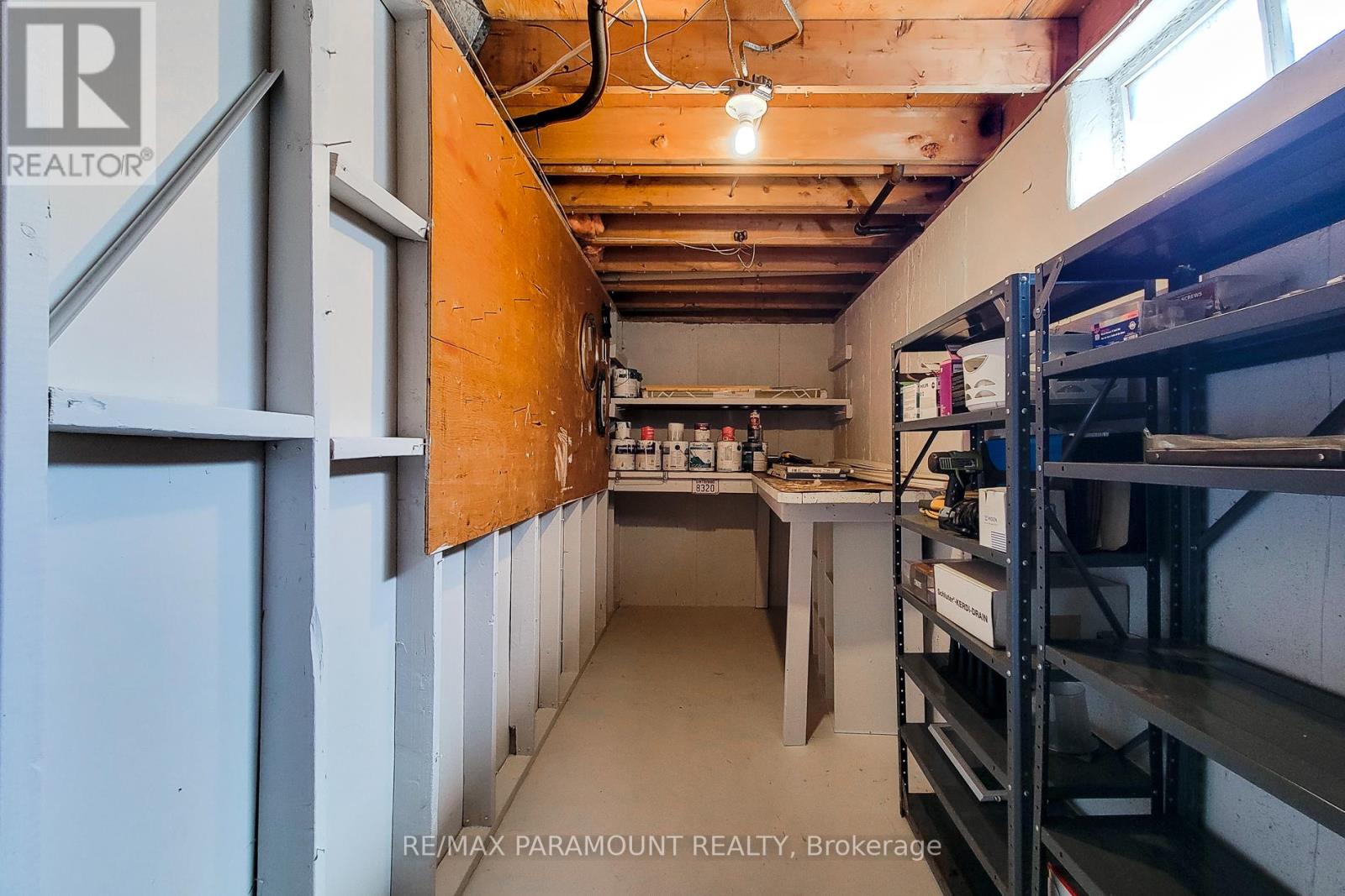 2827 FREDONIA DRIVE - 21