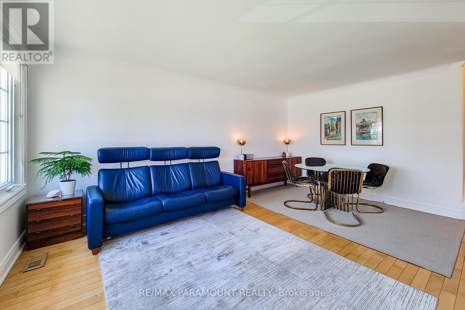2827 FREDONIA DRIVE - 5