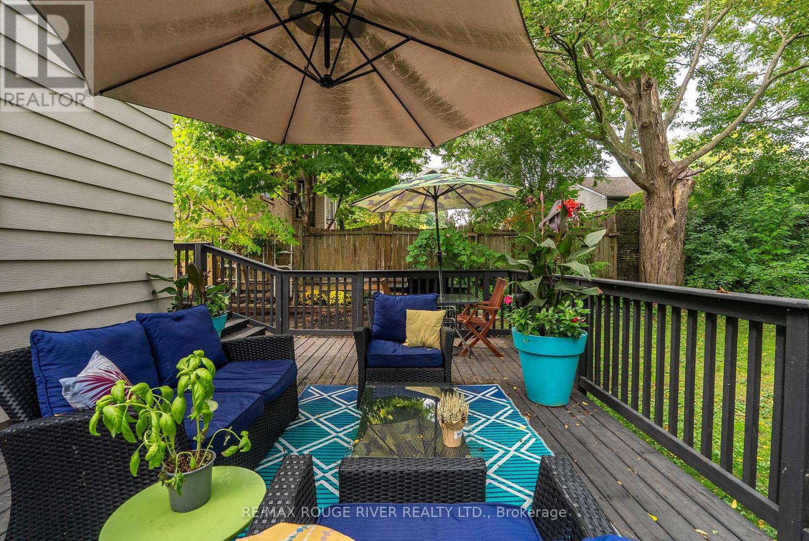 216 BURNS STREET W - 34
