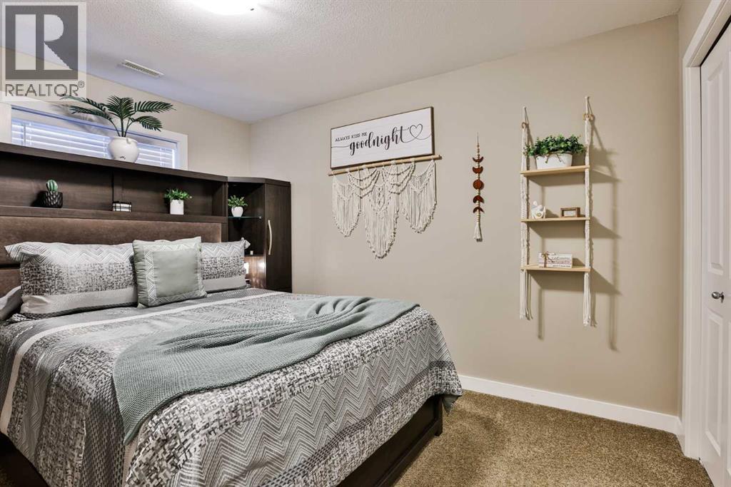 2, 37 Cougar Cove N — photo 16