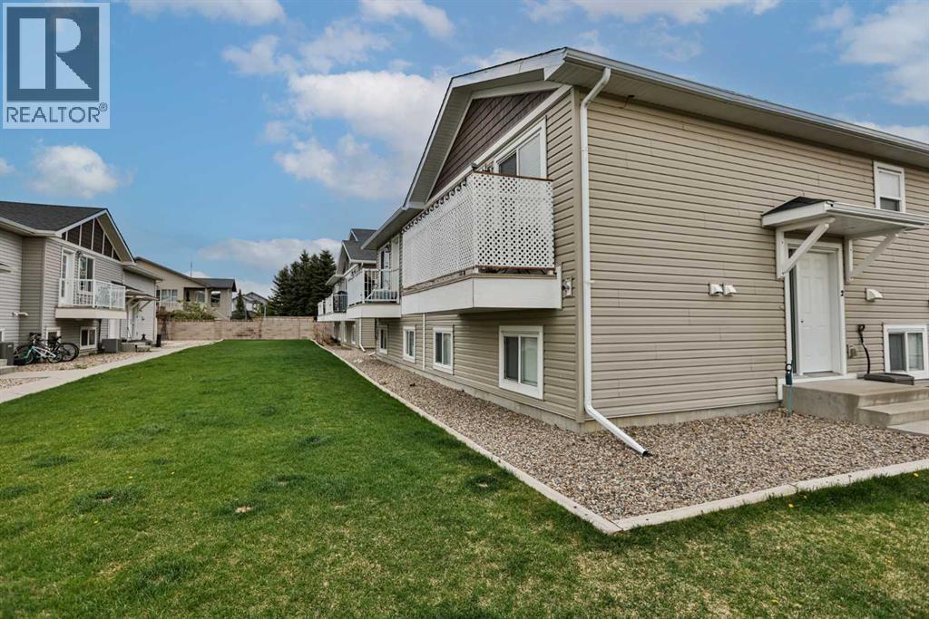 2, 37 Cougar Cove N - photo 4