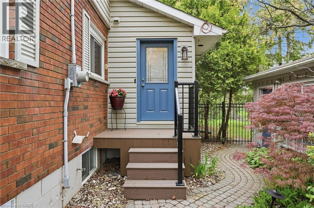 21 BRIAN Boulevard, Waterdown, Ontario, L8B0C7 — Photo 39