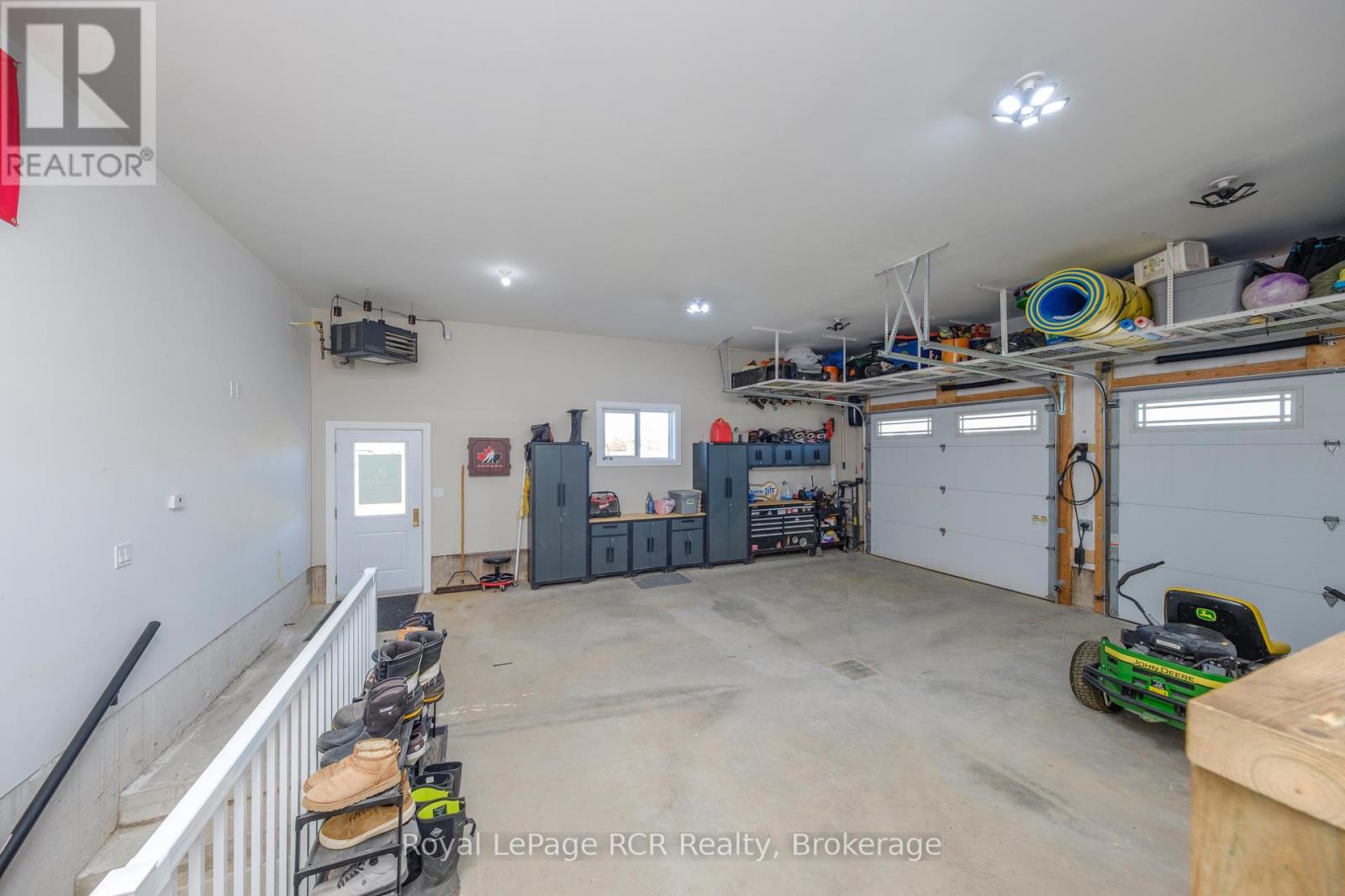 22 NICKASON DRIVE - 44