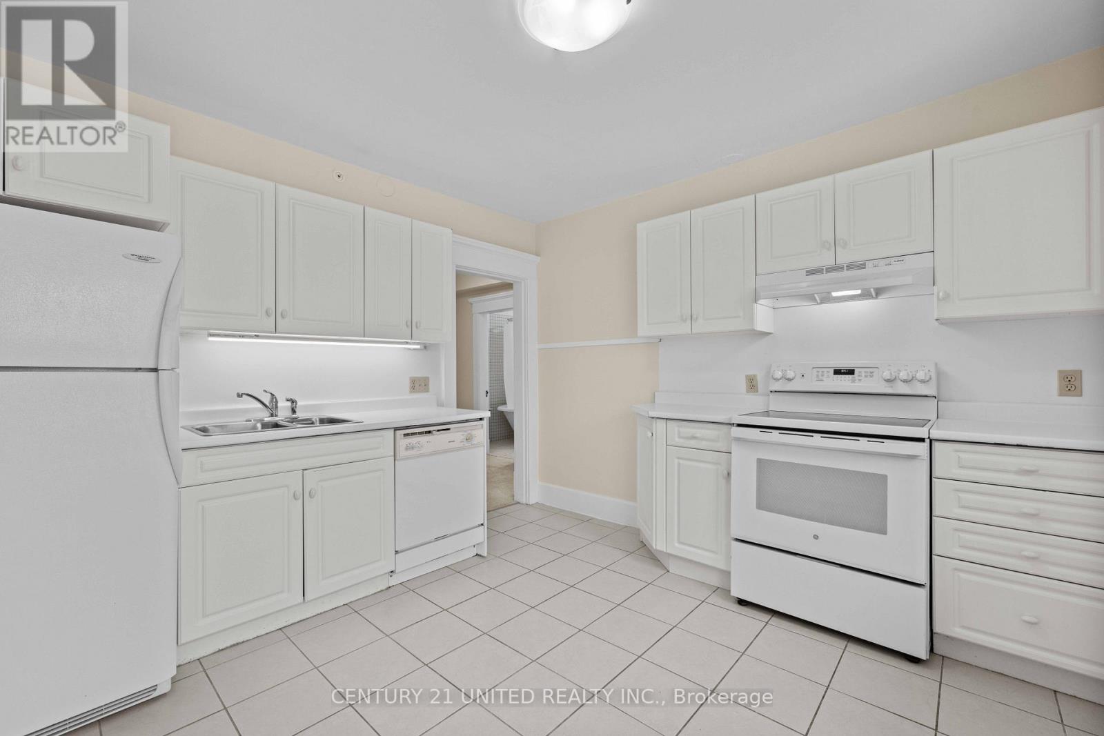 375 DOWNIE STREET - 17
