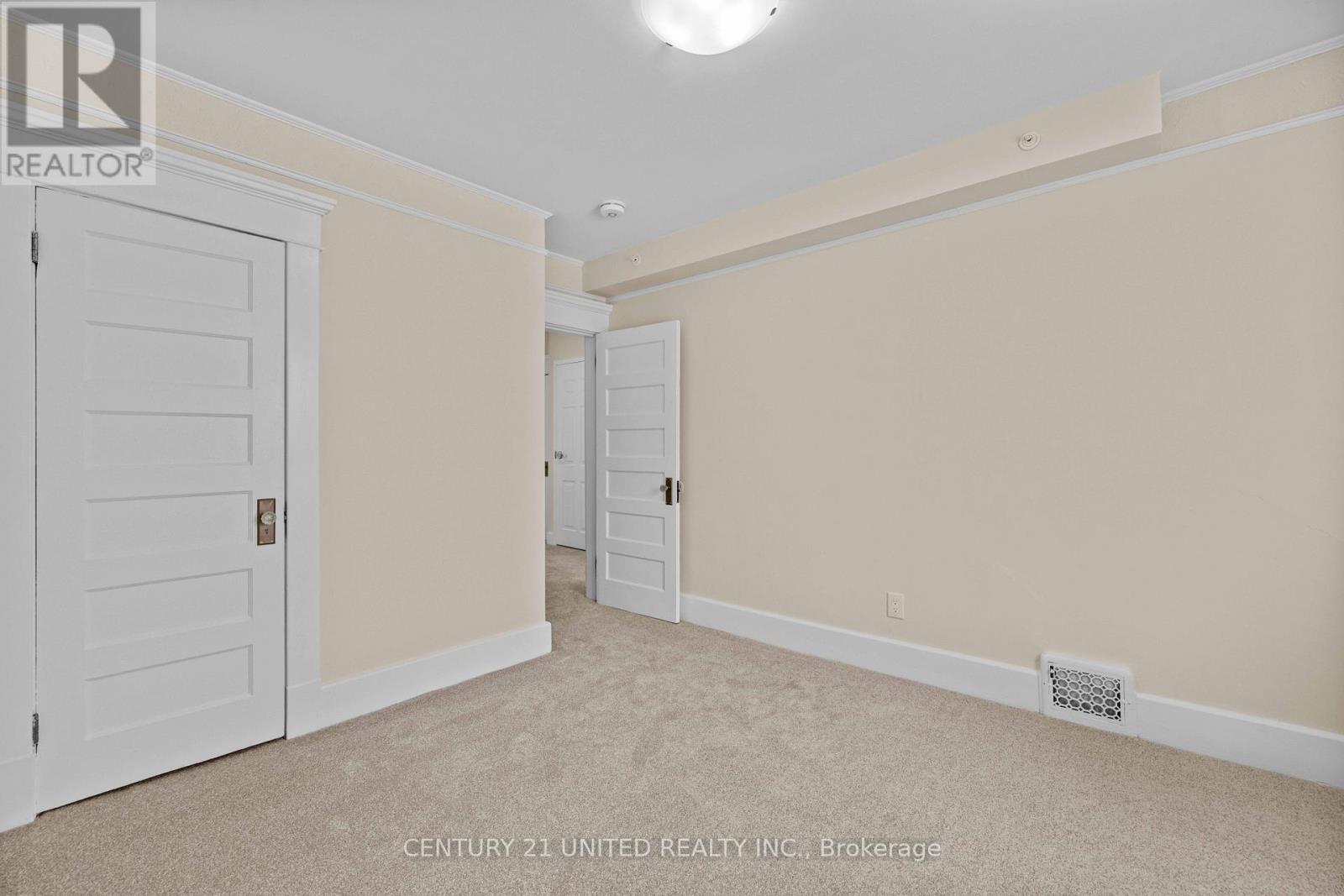 375 DOWNIE STREET - 21