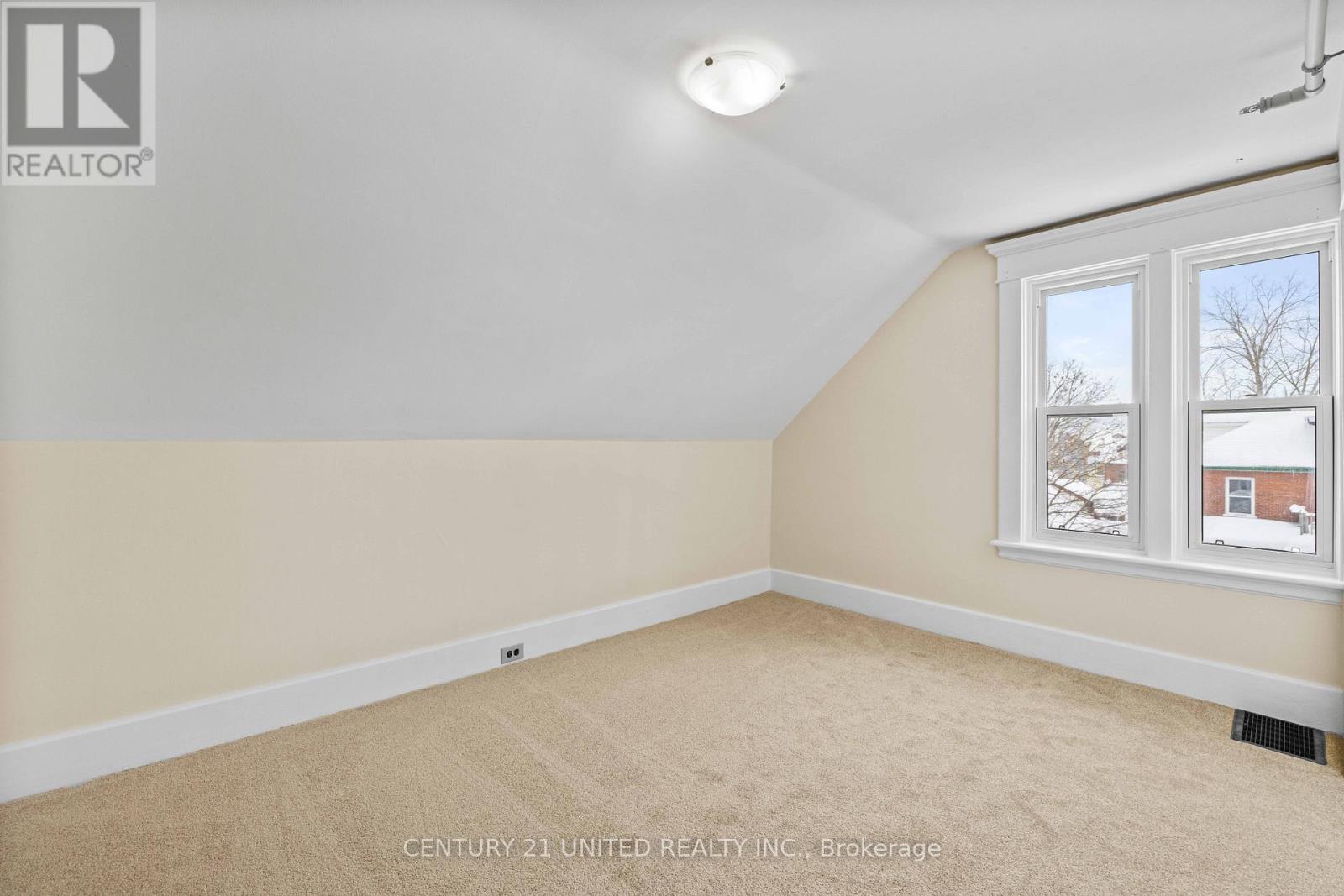375 DOWNIE STREET - 29
