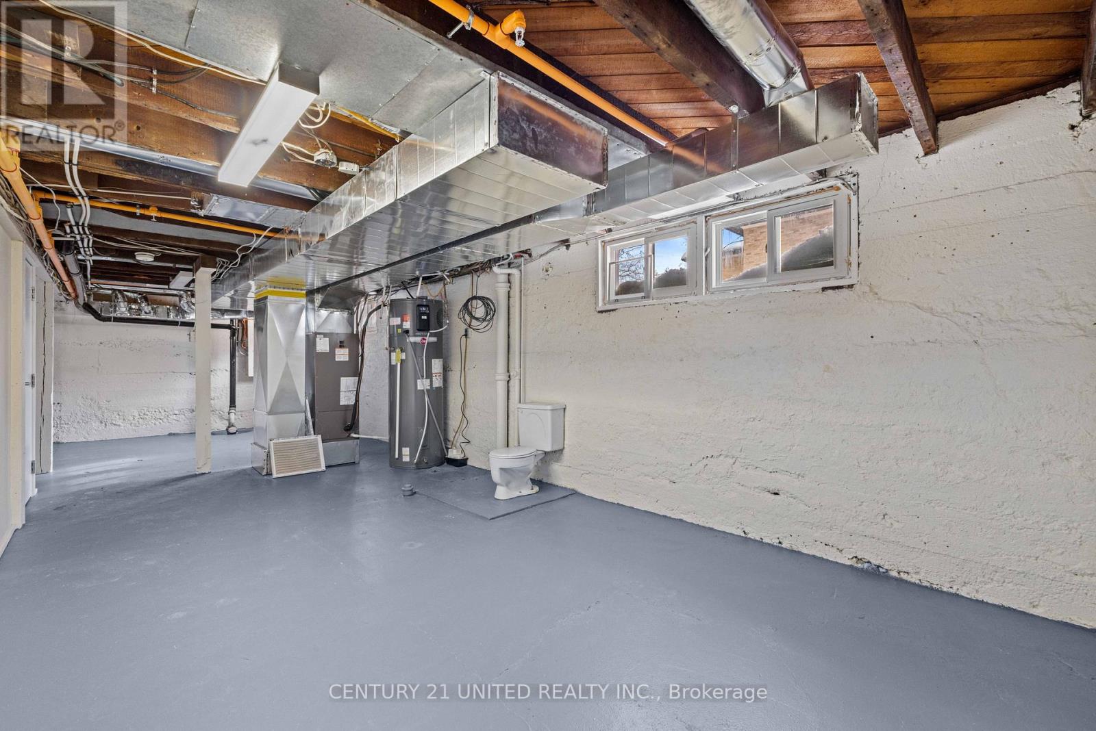 375 DOWNIE STREET - 41