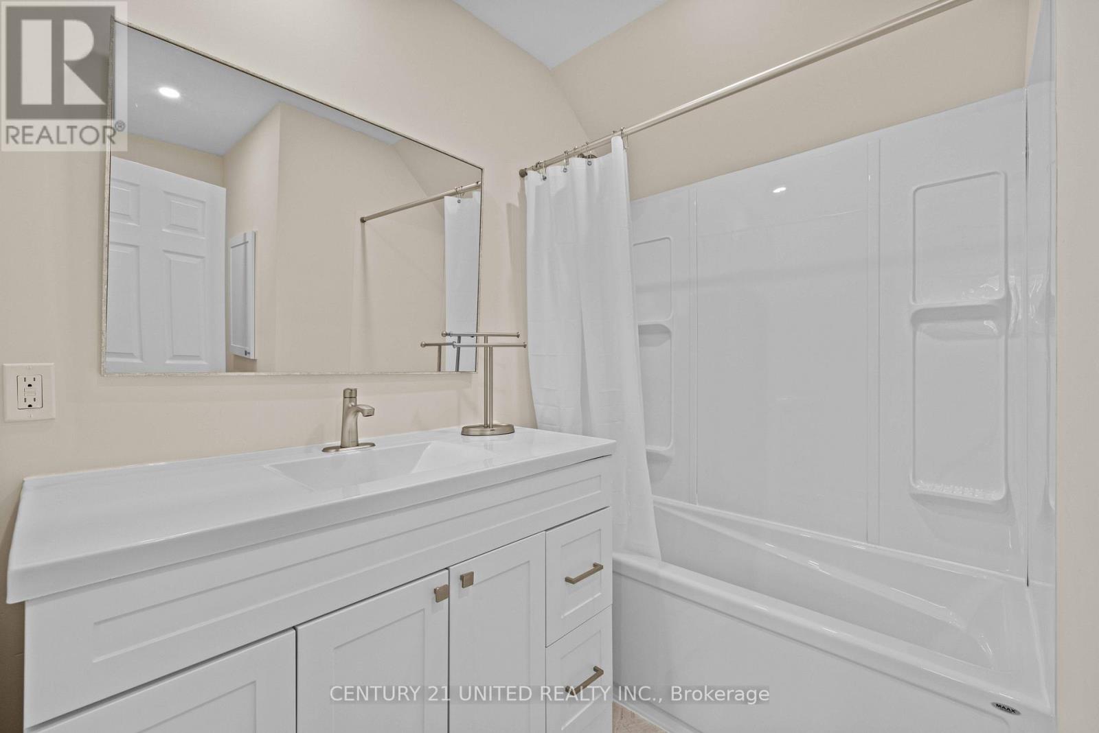 375 DOWNIE STREET - 8