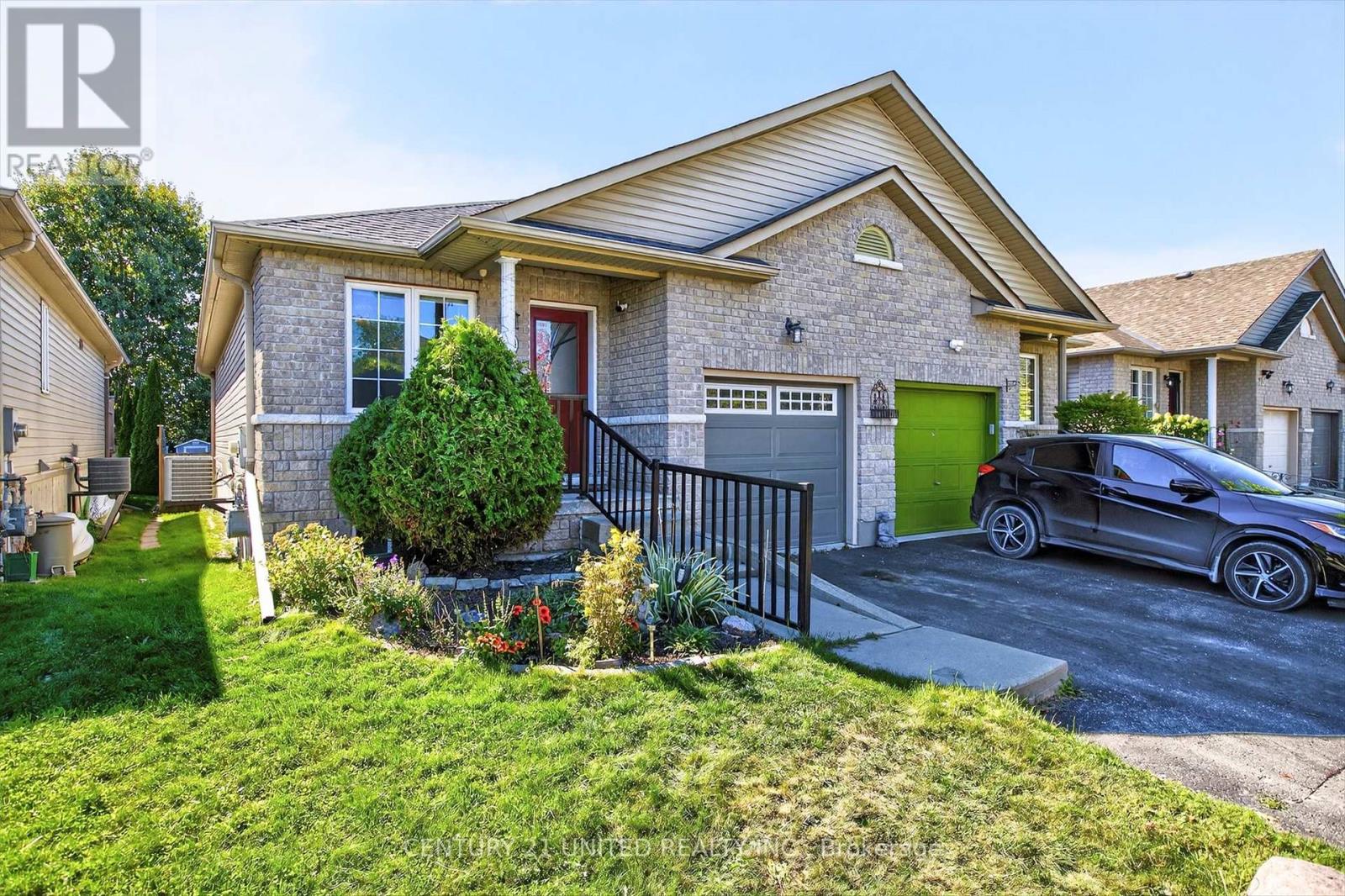 234 RUTTAN TERRACE - 2