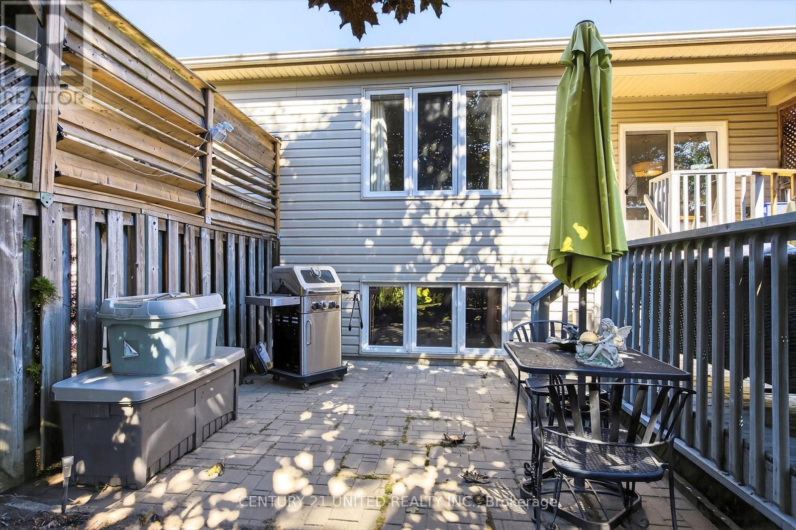 234 RUTTAN TERRACE - 39