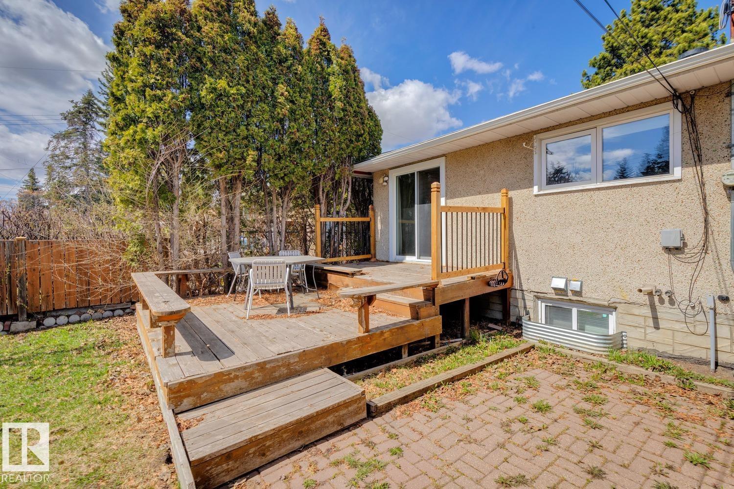 11451 48 AV NW, Edmonton