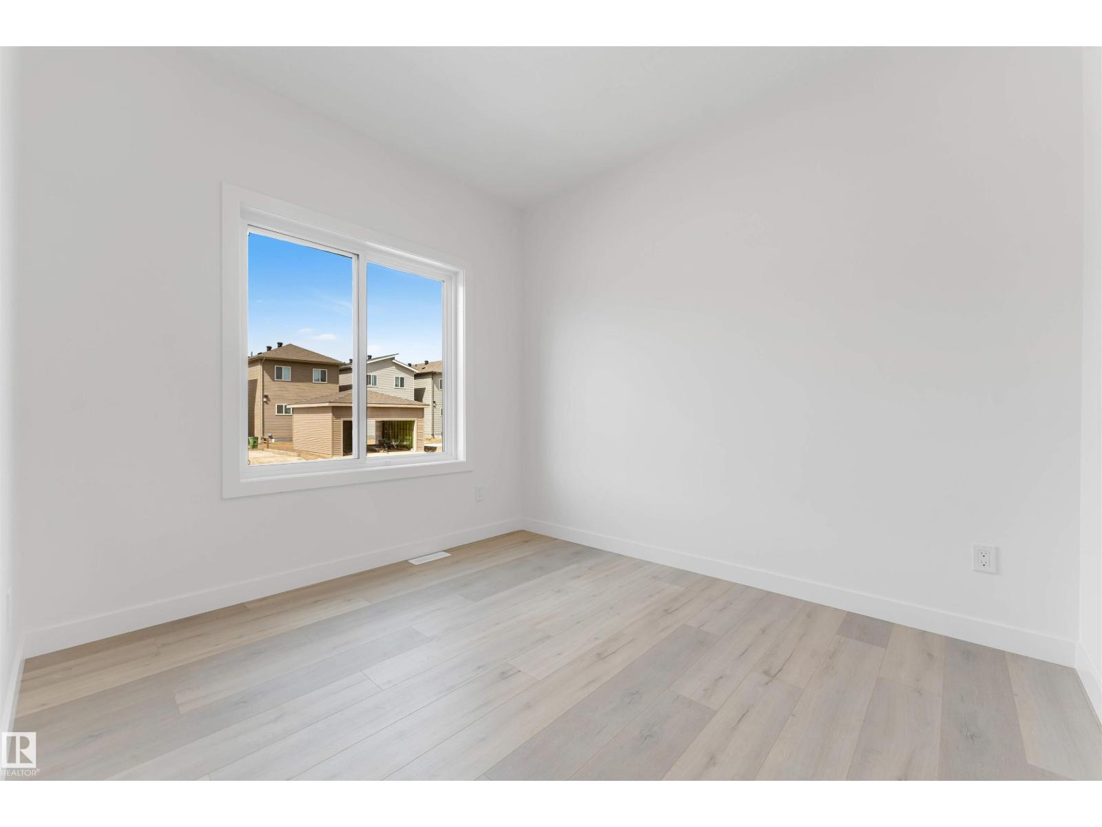 232 24 ST SW - 18