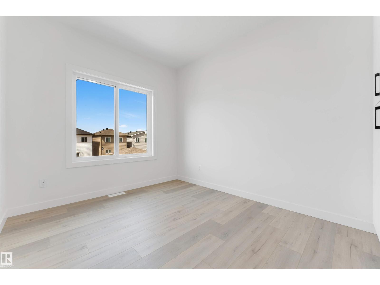 232 24 ST SW - 38