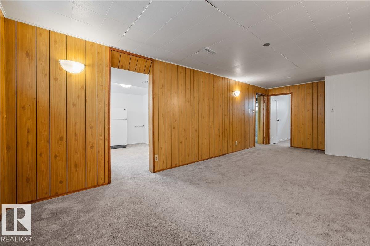 11227 52 ST NW - 20