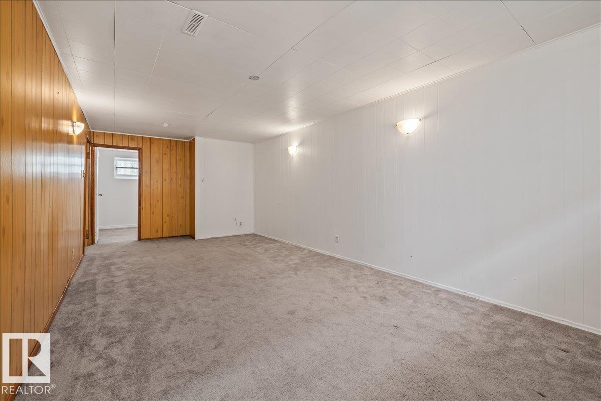 11227 52 ST NW - 21