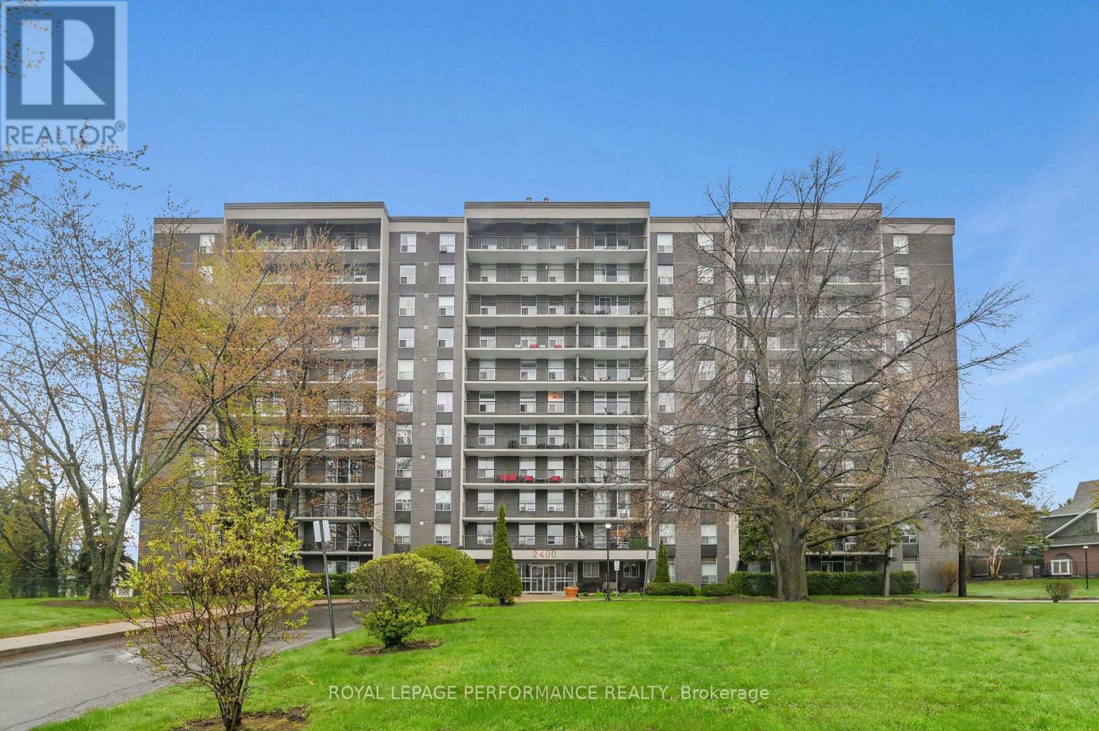 #307 2400 VIRGINIA DRIVE - 1