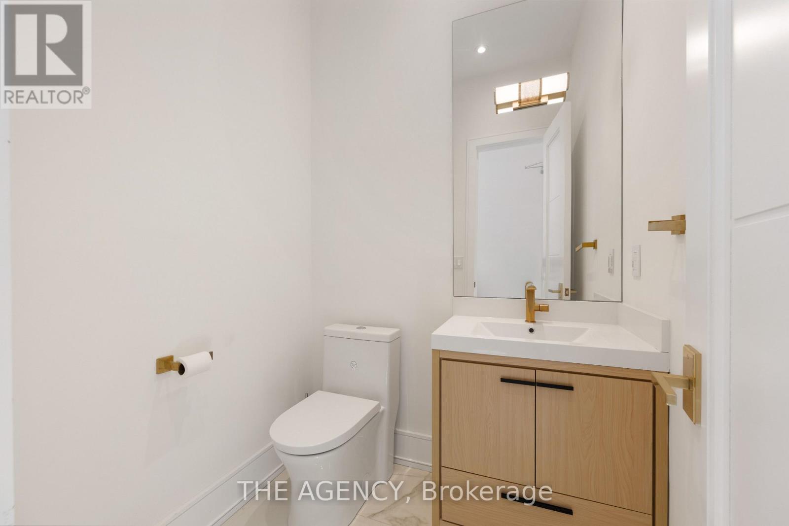 1202 AVENUE ROAD - 17