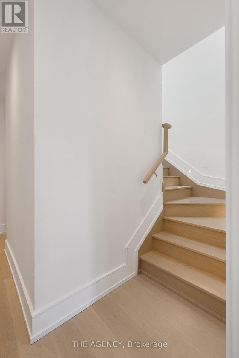 1202 AVENUE ROAD - 28