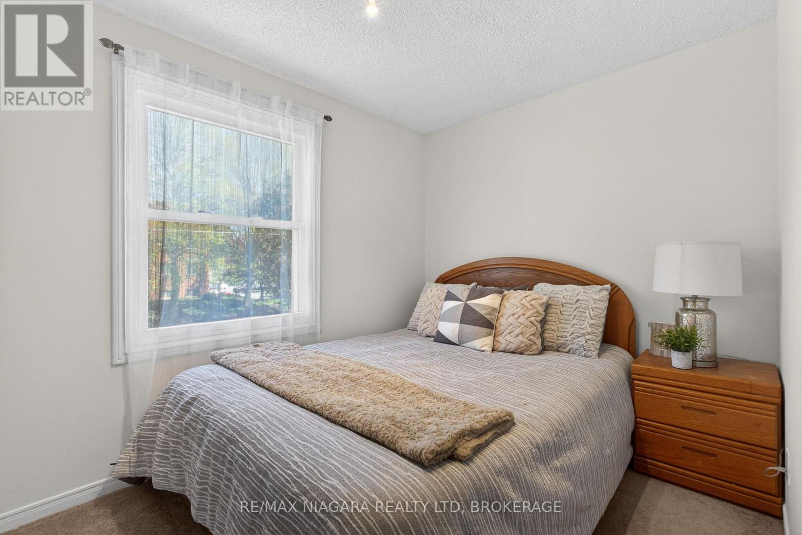 23 WINDWARD STREET - 20