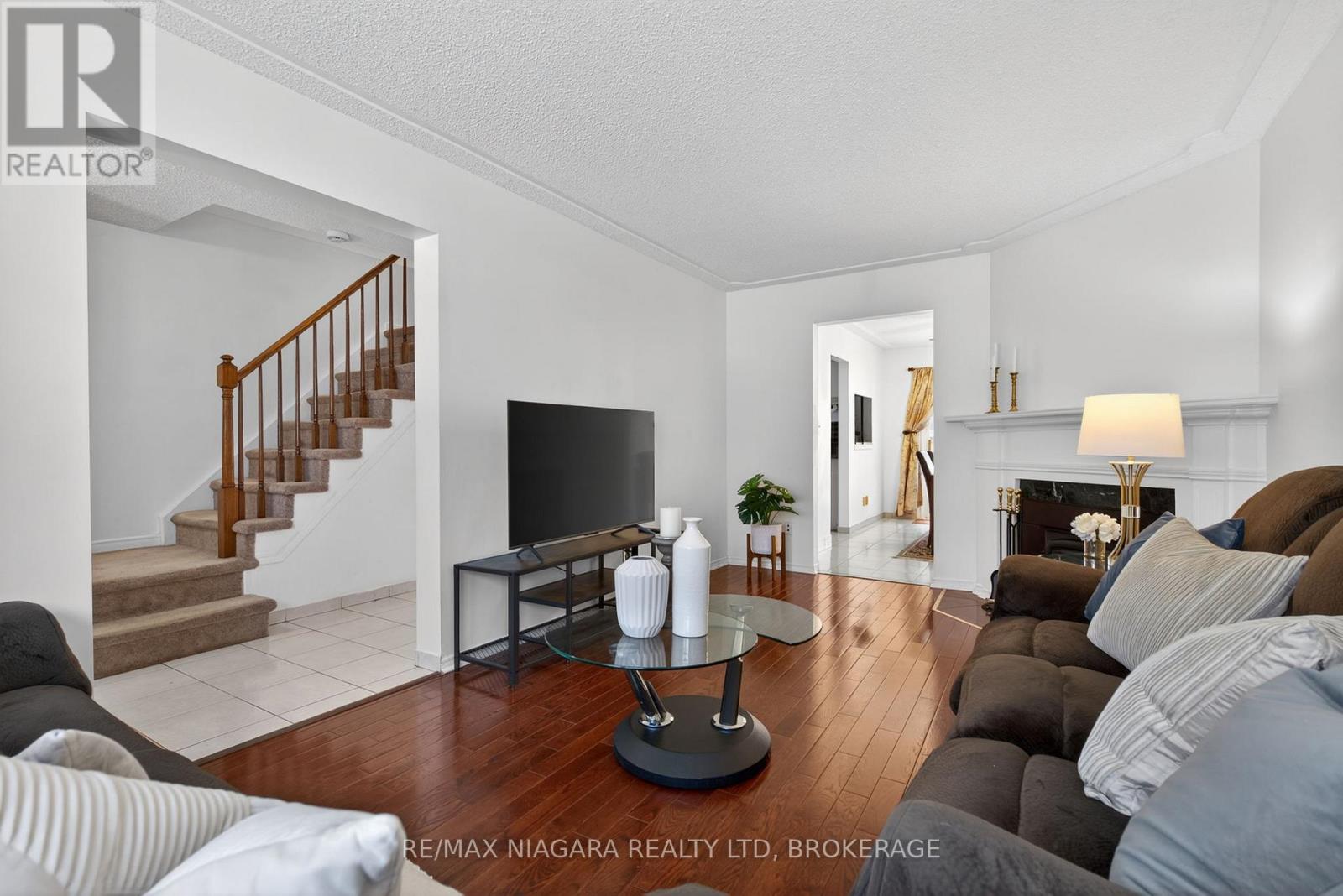 23 WINDWARD STREET - Image 3