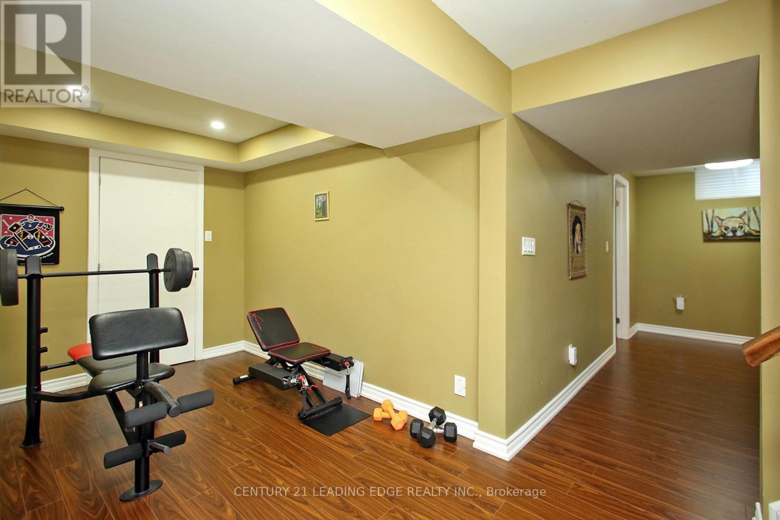 27 ROCKING HORSE STREET - 23