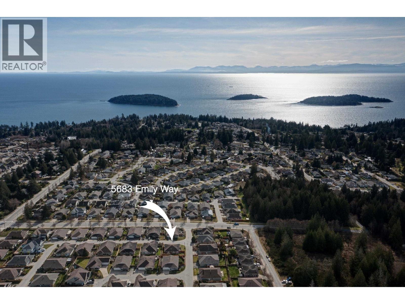 5683 EMILY WAY, Sechelt