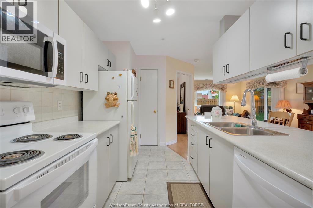 1535 GRAND MARAIS West Unit# 102, Windsor, Ontario, N9E4W2 — Photo 16