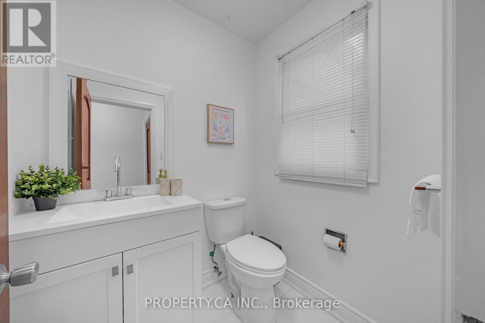 7063 MCGILL STREET - 18