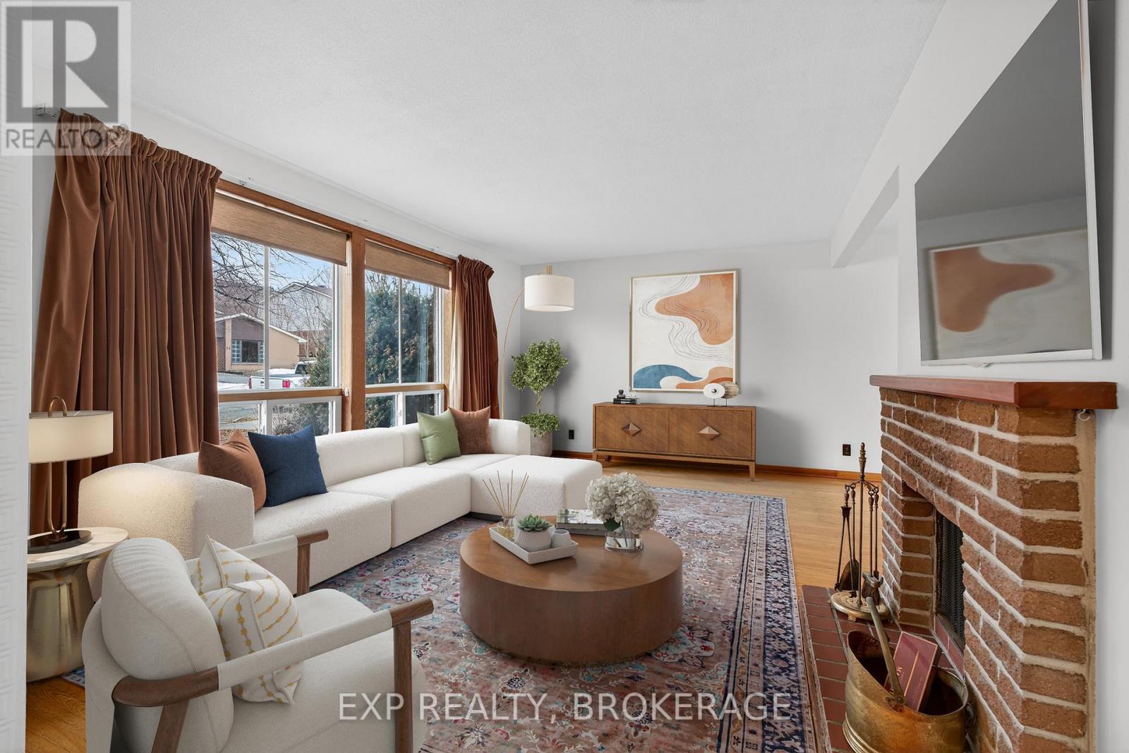 19 CONVAY CRESCENT - 7