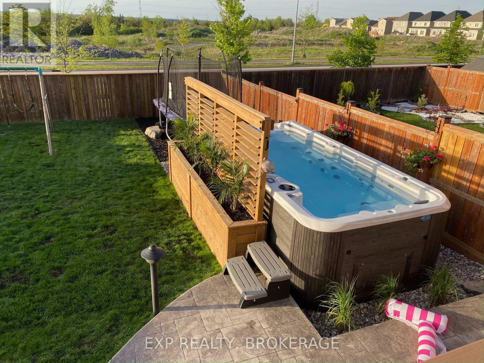 1140 ESCALA CRESCENT - 44