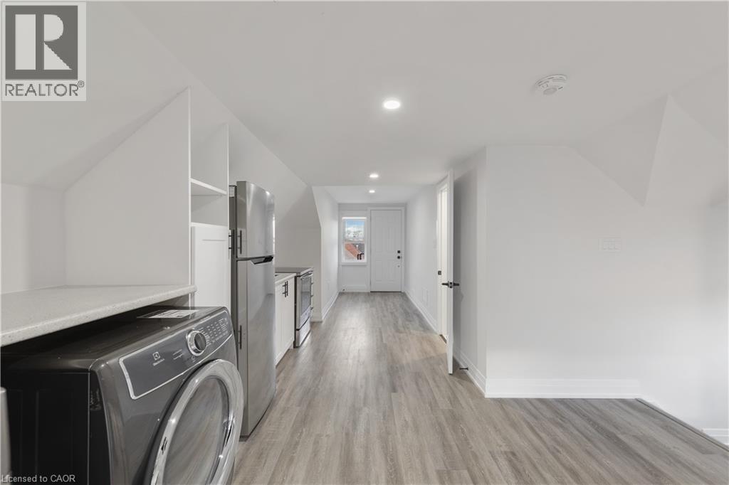 5 MAPLEWOOD Avenue - 31