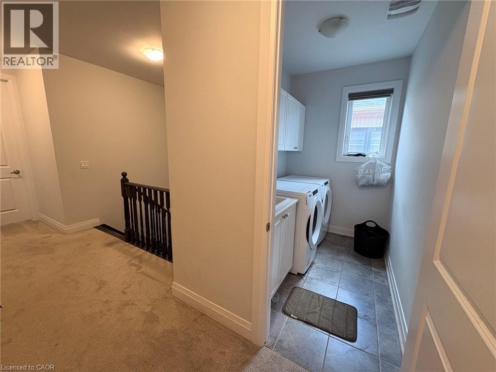 1079 EDINBURGH Drive, Woodstock, Ontario, N4T0M5 — Photo 3