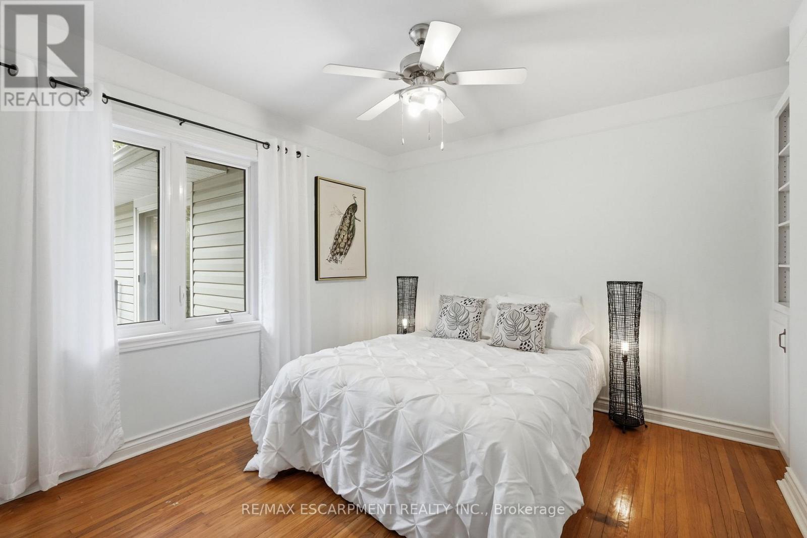 21 BRIAN BOULEVARD - 29
