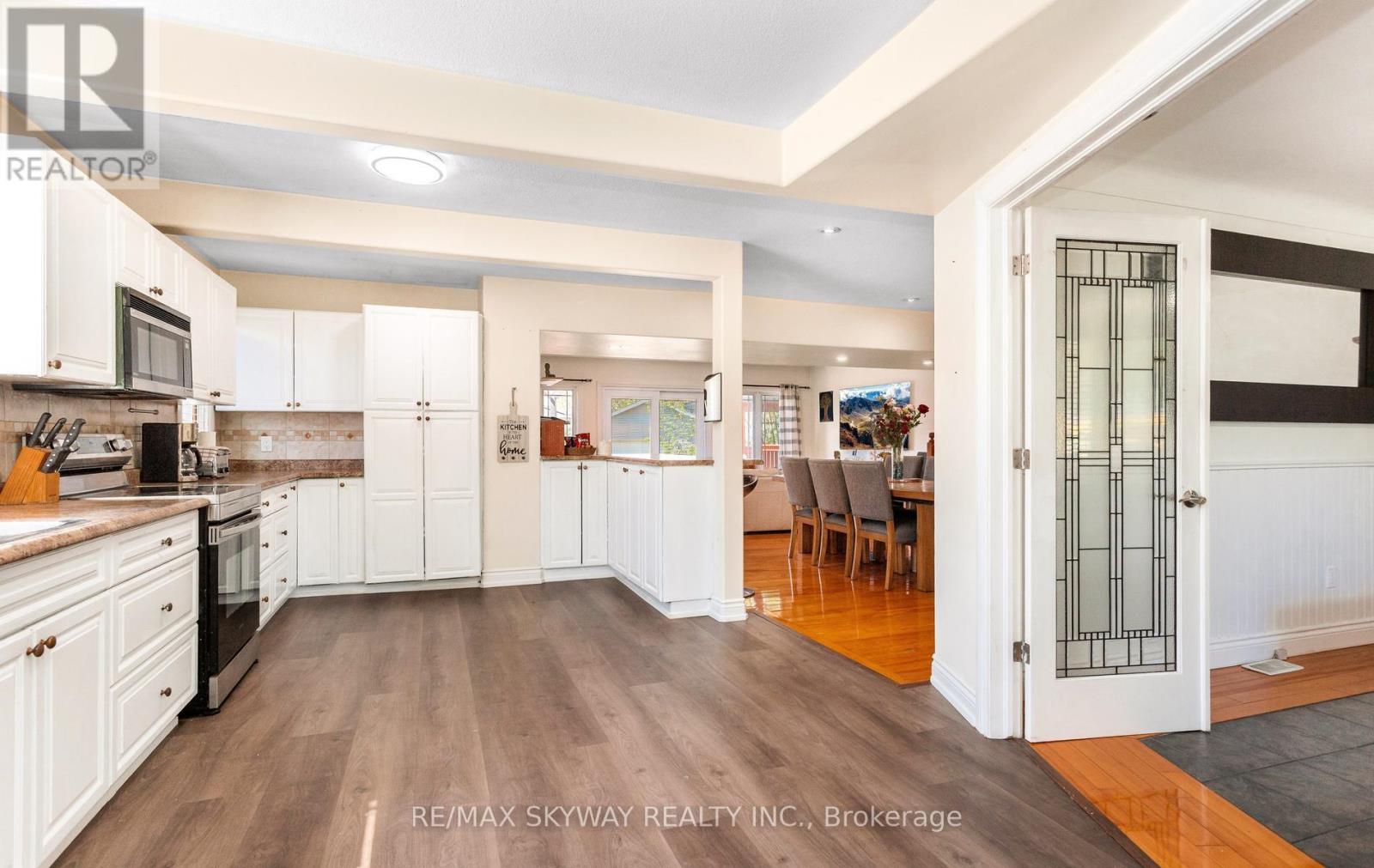 8046 BEAVERDAMS ROAD - 11
