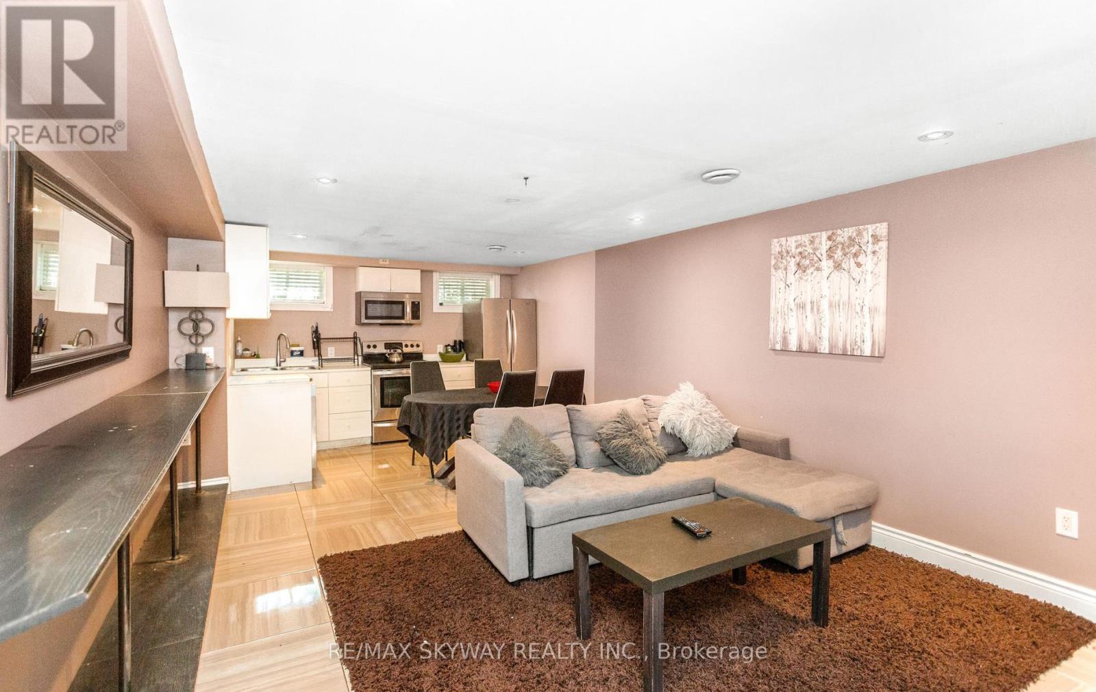 8046 BEAVERDAMS ROAD - 37