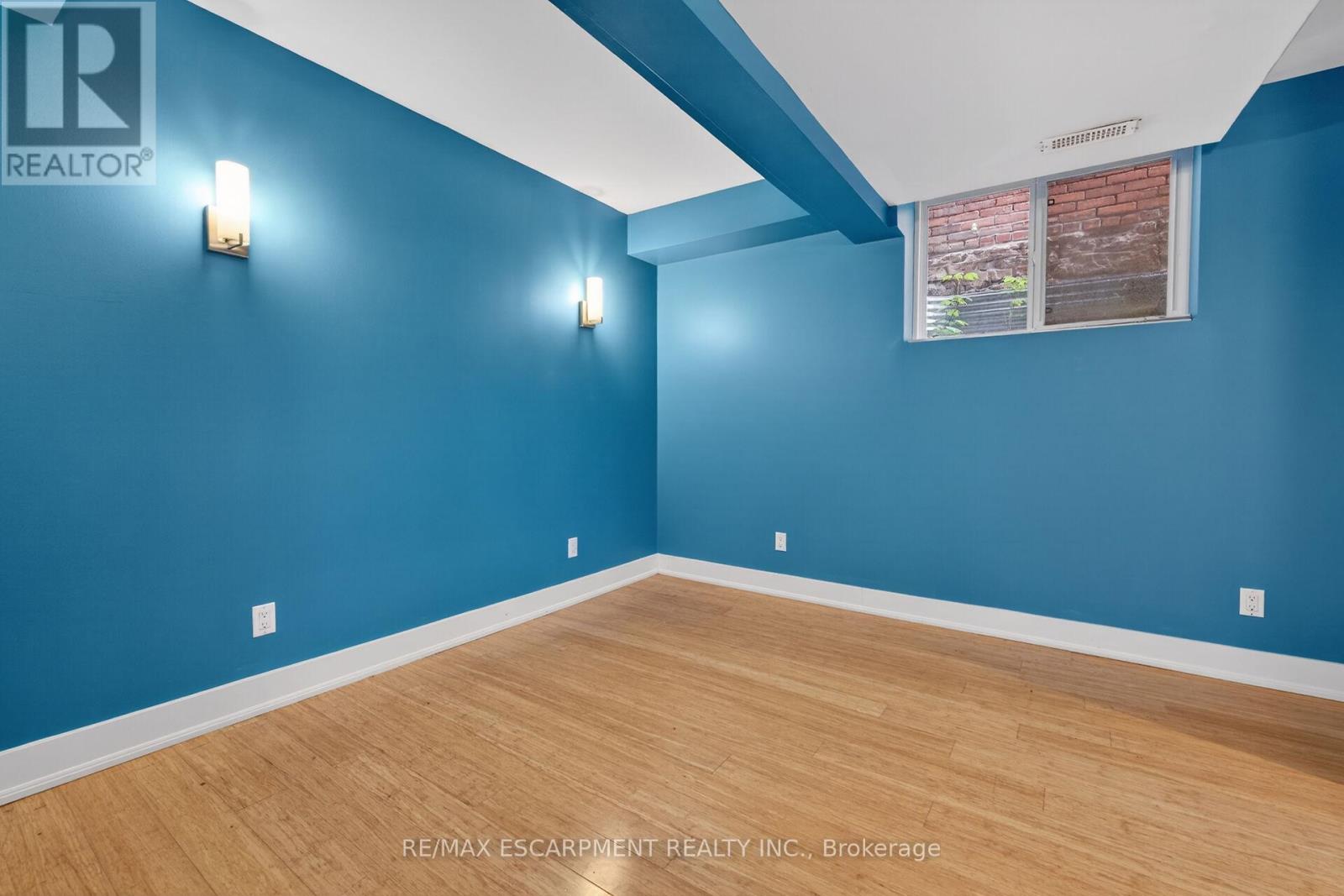 167 WALNUT STREET S - 21