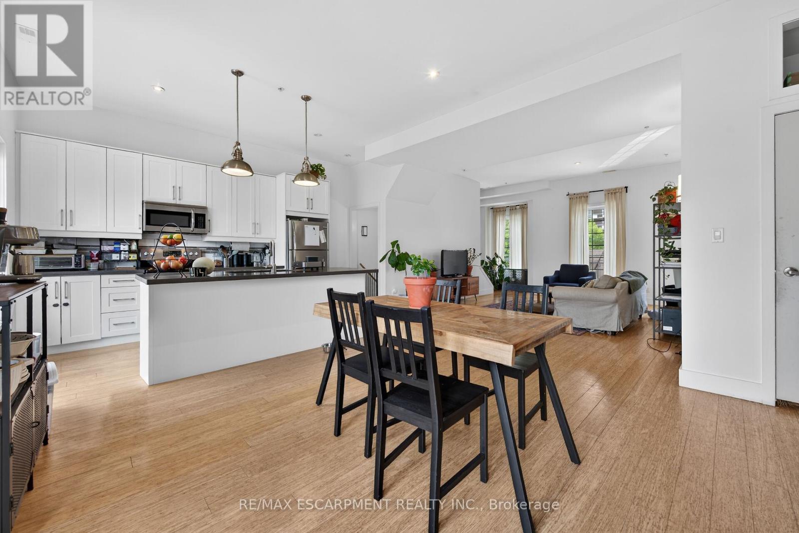 167 WALNUT STREET S - 31
